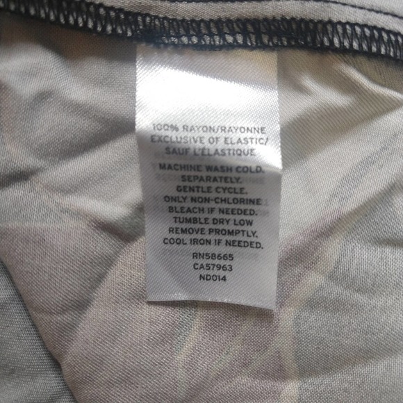 14th & Union Front Tie Floral Sleeveless Dress M - Picture 11 of 12